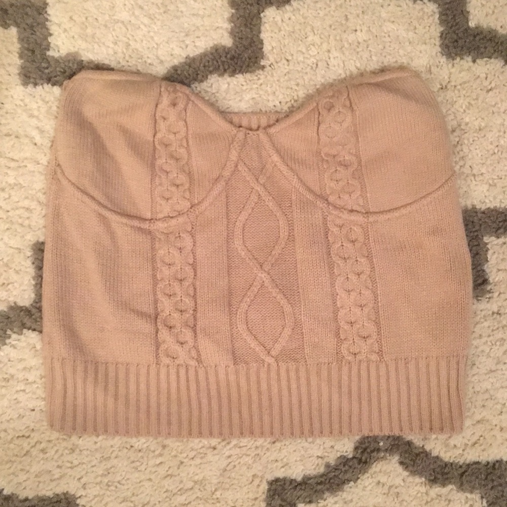 Strapless crop top